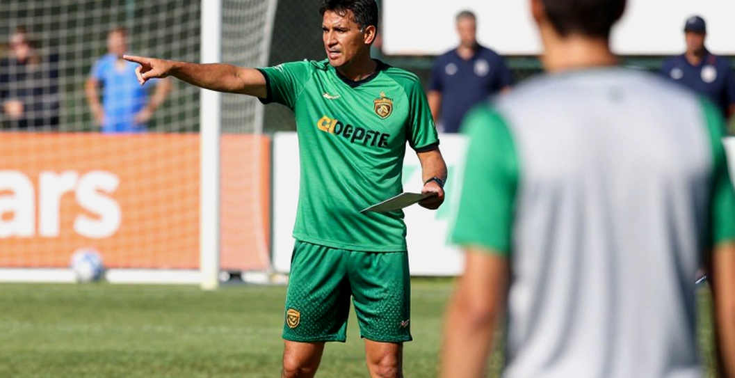 Simeone's Atlético: Ten Points, Seven Departures, and a Rebuild That Cannot Afford to Stall
